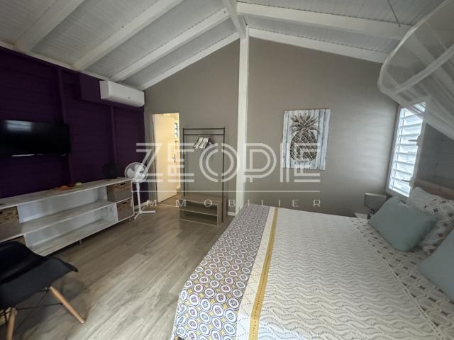 Exclusivite ZEOPIE Immobilier: bungalow avec terrasse et ja