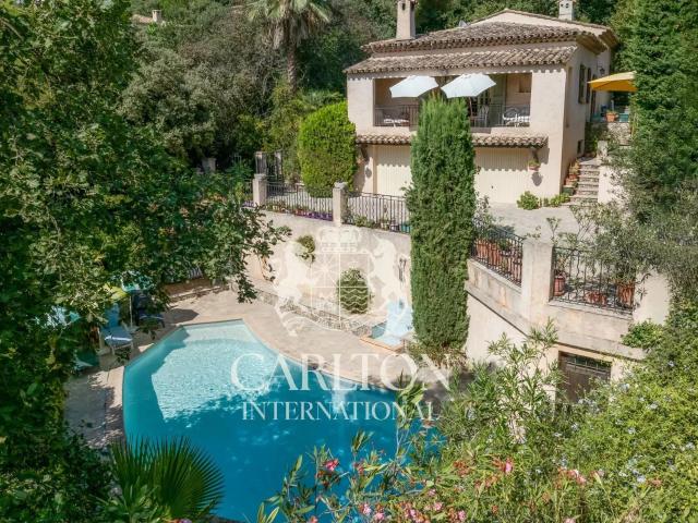Exclusivite à Saint Paul de Vence: Charmante villa Provenca. 104m² Saint Paul