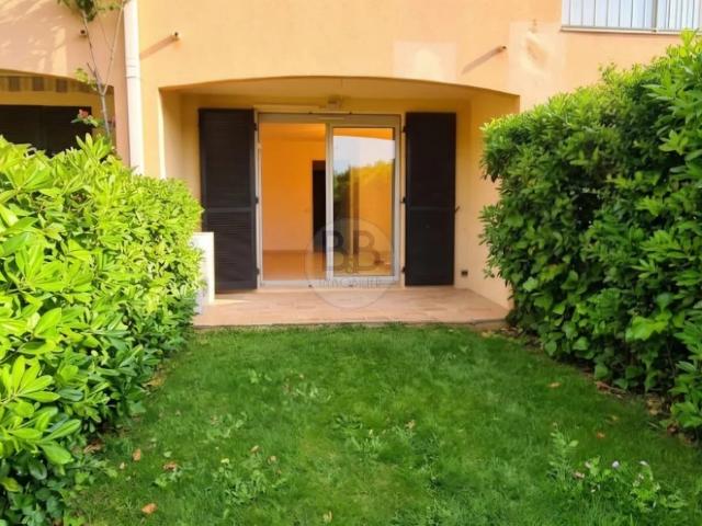 EXCLUSIVITE A vendre 2 pièces en rez de jardin résidence ave