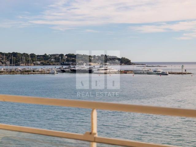 Exclusivité AEI Superbe appartement 5 pièces front de mer