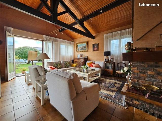 EXCLUSIVITÉ Anglet Proche de Stella Maris Villa 4 chambres ±120 m² Terrain plat ±718 m²