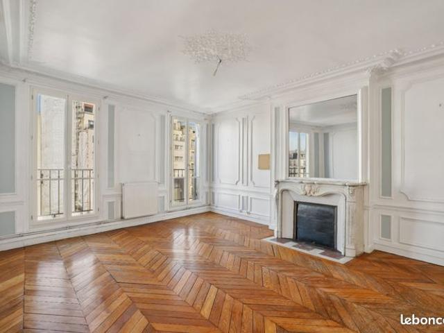 EXCLUSIVITÉ – Appartement 5 pièces Pl de Clichy
