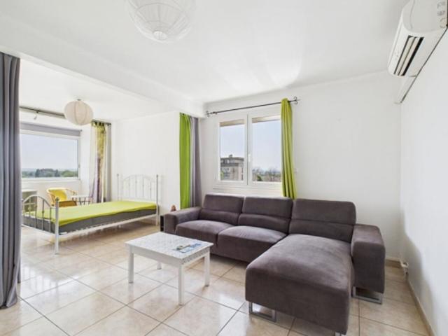 EXCLUSIVITE / APPARTEMENT / 76m2 T3 / Lumineux avec vue dégagée + cave + balcon