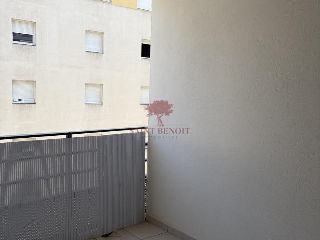 EXCLUSIVITE APPARTEMENT T2 RENOVE TERRASSE PARKING
