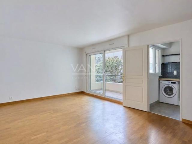Exclusivité: appartement de 35m² avec balcon au calme