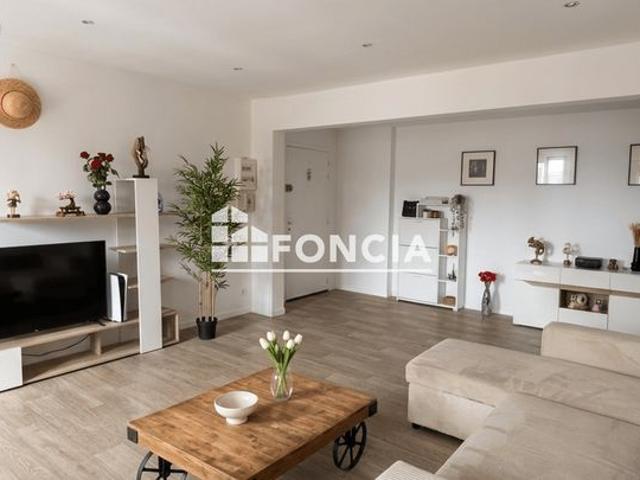Exclusivité – Appartement de Caractère face à la Cathédrale 83 m² – Boulogne sur Mer Vieille Ville