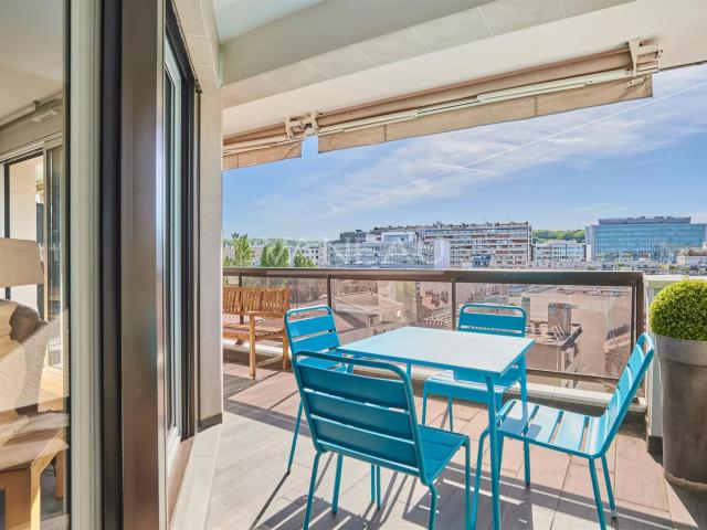 Exclusivite Appartement familial avec terrasse 100m² Boulogne Billancourt