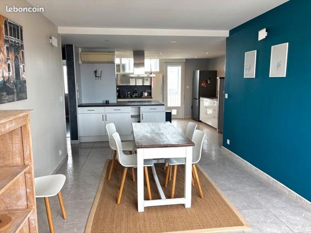 EXCLUSIVITE Appartement rénové, 2 chambres, 72 m², dernier étage