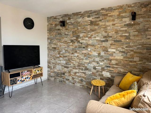 EXCLUSIVITE Appartement rénové, 2 chambres, 72 m², dernier étage