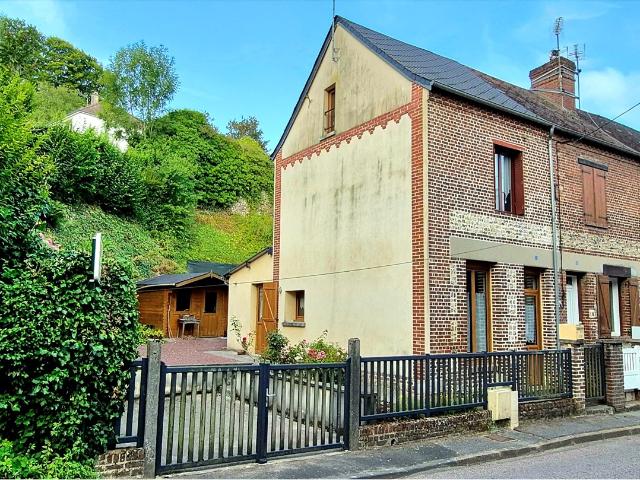 EXCLUSIVITE ARQUES LA BATAILLE MAISON DE VILLE 2 CHAMBRES
