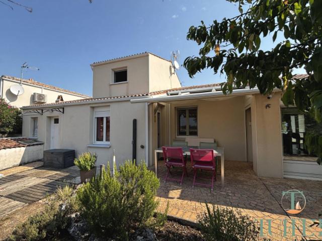 EXCLUSIVITÉ – ARVERT – Maison familiale avec garage