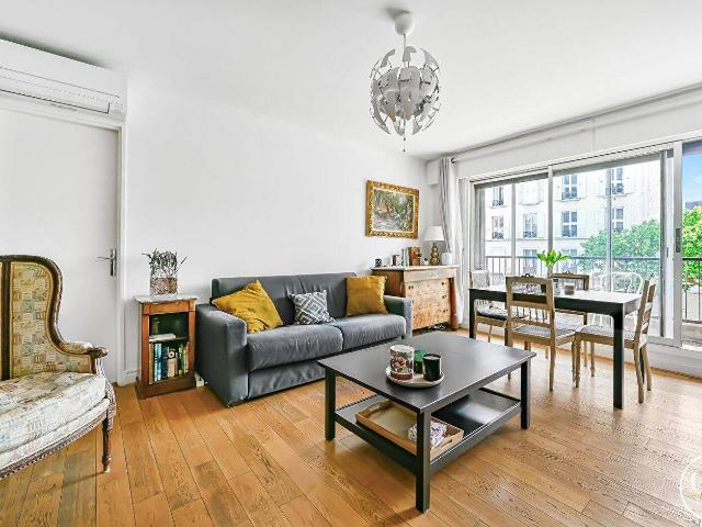EXCLUSIVITE au PIED du Métro BERAULT Appartement 3 pièces 66