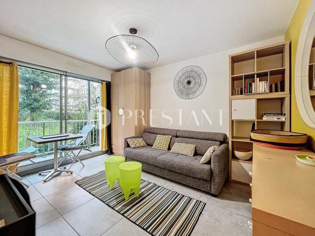 EXCLUSIVITE Au sein du quartier très prisé de Saint Charles