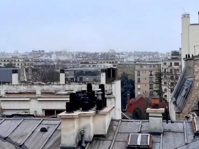 Exclusivité Auteuil Chambre de 9m² au sol. Ascenseur