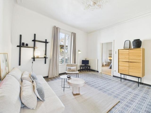 EXCLUSIVITE / AVIGNON RUE VICTOR HUGO T2 COUP DE COEUR ENTRE ÉLÉGANCE ET CONFORT