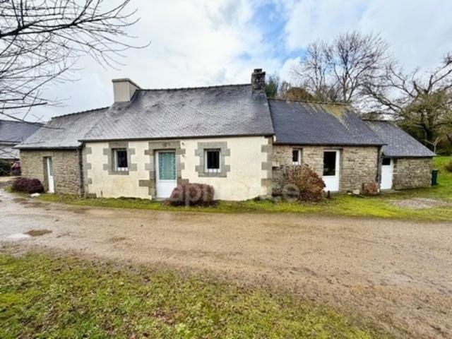 EXCLUSIVITÉ Belle longère vendre 4 pièces POULLAOUEN 29