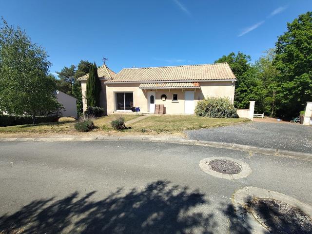 EXCLUSIVITE ? Une maison aux volumes exceptionnels, idéale pour accueillir tous vos projets de vie !