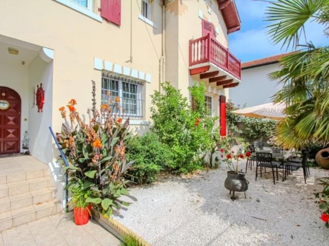 EXCLUSIVITÉ BIARRITZ CHARMANTE MAISON DE VILLE