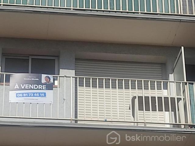 APPARTEMENT CANET PLAGE RESIDENCE SECURISE PARKING PROCHE MER TERRASSE