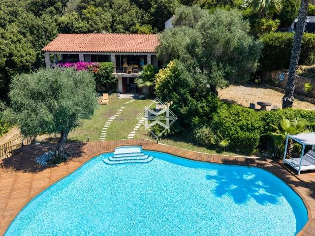 Exclusivité – Cannes Californie – Élégante villa provençale. 384m² Cannes