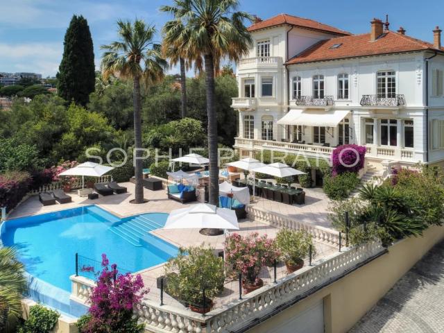 Exclusivité Cannes Centre Majestueuse Propriété Avec Pis. 800m² Cannes