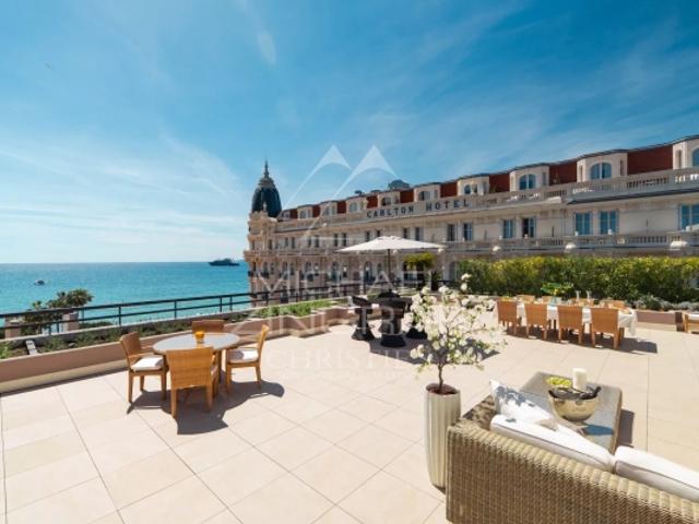EXCLUSIVITE CANNES APPARTEMENT D'EXCEPTION DANS UNE RESIDENCE DE STANDING