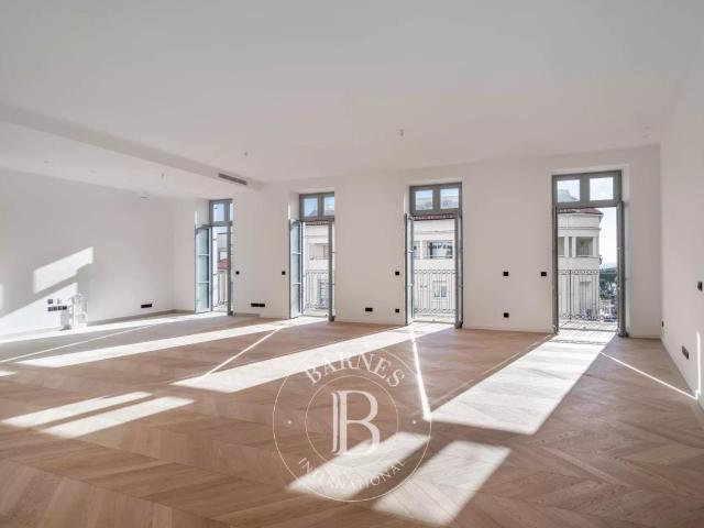 Exclusivité Cannes – Arrière Croisette – 4 Pièces Balcon. 156m² Cannes