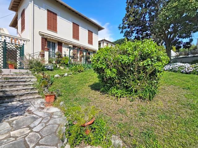 EXCLUSIVITE Cagnes sur mer 4 PIECES en rez de jardin avec gr