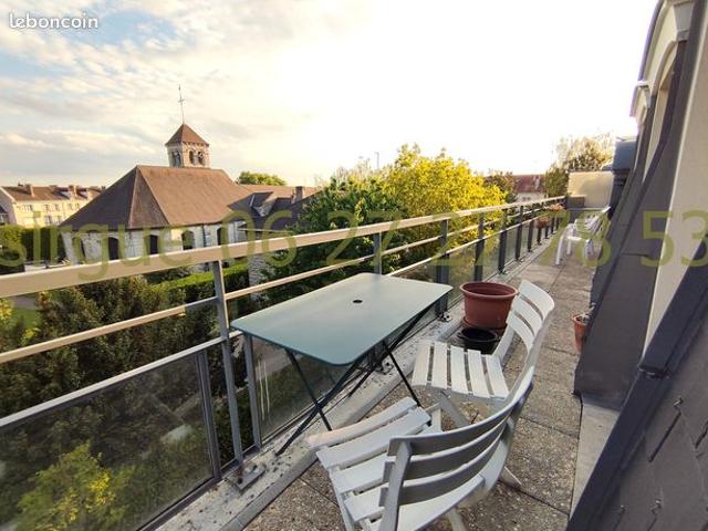 EXCLUSIVITE Centre ville grand T3 T4 terrasse Sud 16m² avec garage