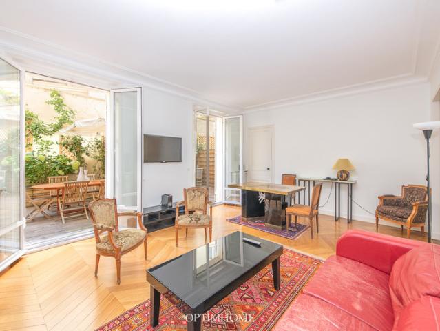 EXCLUSIVITE Champ de Mars APPARTEMENT 3 pièces avec Terrasse de 33m² + Patio de 5m²