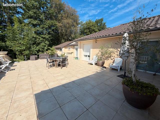 Exclusivite charleville pavillon individuel de plain pied