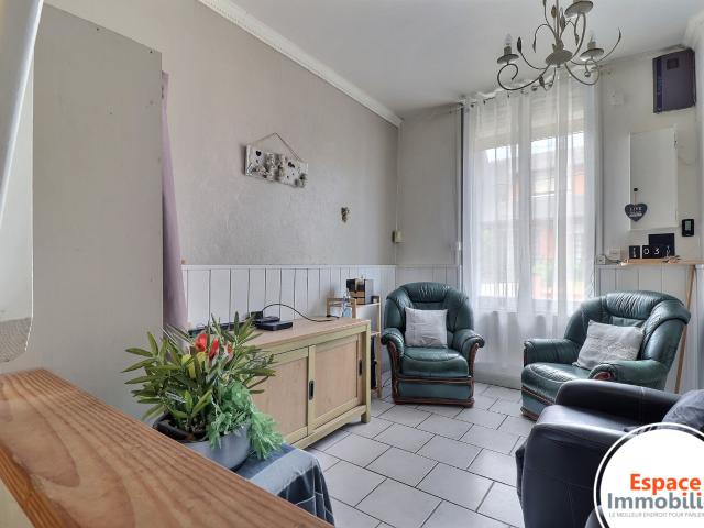 EXCLUSIVITE: Charmante maison de ville semi individuelle à Valenciennes