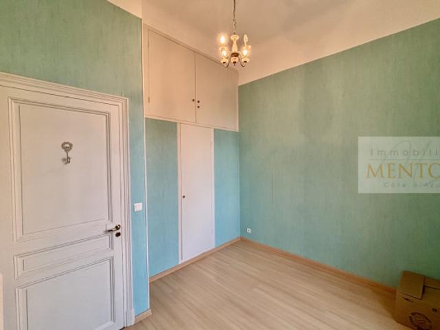 EXCLUSIVITÉ, COEUR CENTRE VILLE DE MENTON, 2 PIÈCES, 44M2
