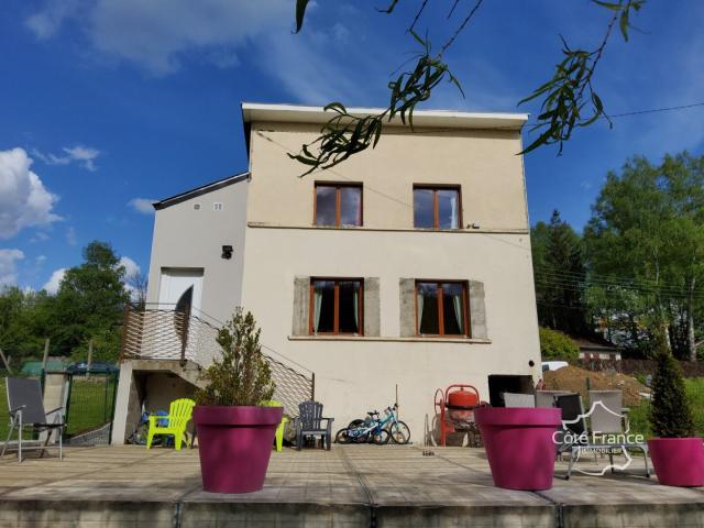 Exclusivité Coté France. Revin 08. Maison 81 m2, sur 504 m2