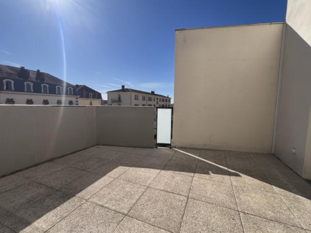 Exclusivité: Côte Pavée T3 terrasse parking