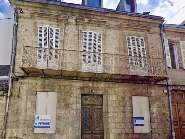 Exclusivité Demeure de caractère 200 m2 de potentiel au coeu