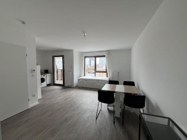 EXCLUSIVITÉ DOLY STUDIO RUE ROBERT DESNOS, 93200, SAINT DENIS