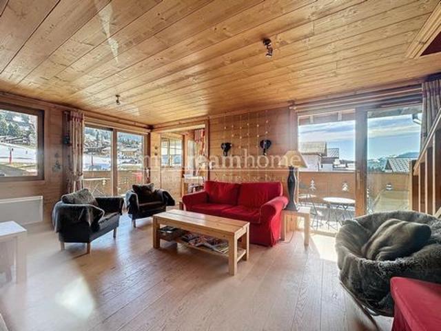 Exclusivité: Duplex de 3 chambres avec vue magnifique dans le centre de Crest Voland 73590