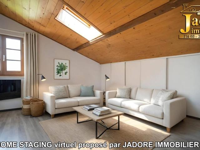 EXCLUSIVITE ! DUPLEX en RDC avec terrain attenant