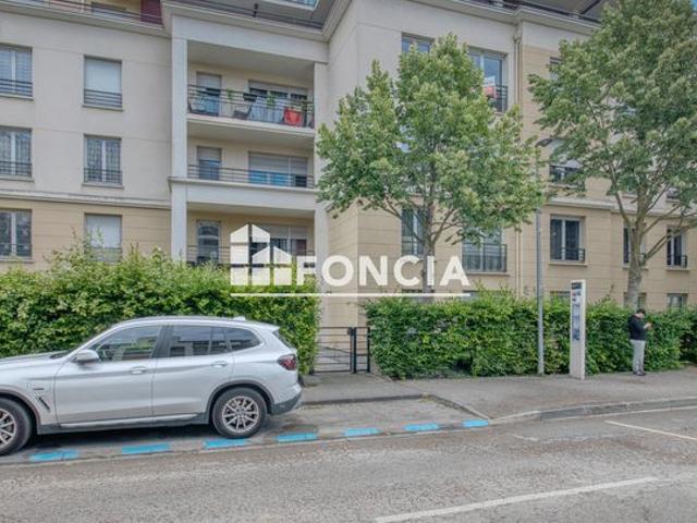 Exclusivite foncia sur carrieres sous poissy 78955: appartement 2 pièces de 41 m2 carrez avec parking privatif