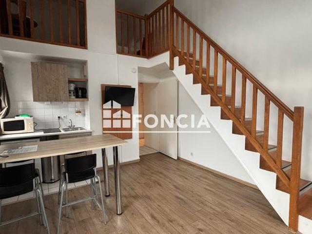 EXCLUSIVITÉ FONCIA quartier CITÉ DES CONGRÈS: T2 meublé en duplex de 39 m2 pour investisseur dans une résidence avec services idéalement située à