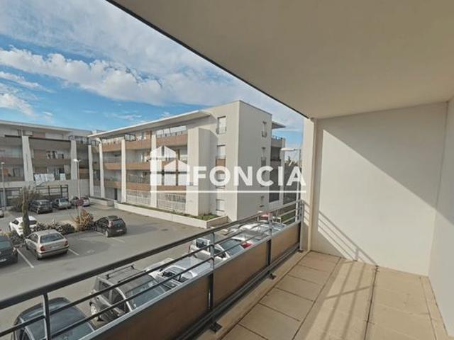 Exclusivité FONCIA, T2 41.76 m2 avec terrasse de 10.76m2 et parking privatif