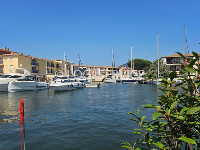 EXCLUSIVITE GOLFE DE ST TROPEZ RARE MAISON ET APPARTEMENT REUNIS GRAND ET LARGE AMARRAGE