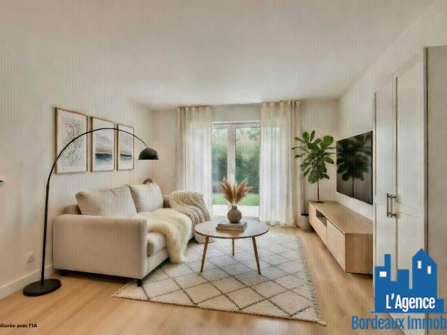 EXCLUSIVITE ! GRADIGNAN APPARTEMENT TYPE 2 D'ENVIRON 42 M2 AVEC UN JARDIN + PLACE DE PARKING. Benoît TREMENT O6 51 26 22 32
