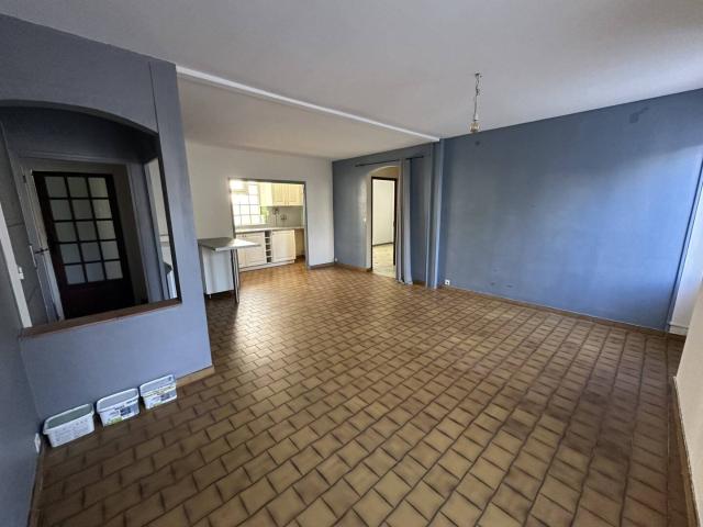 EXCLUSIVITE GRAND T3 RDC + CAVE + ATELIER
