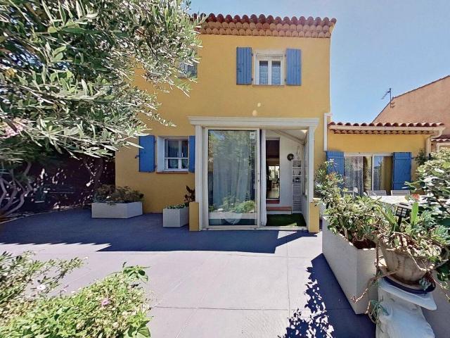 EXCLUSIVITE Hyères, calme, Maison familiale avec jardin arboré