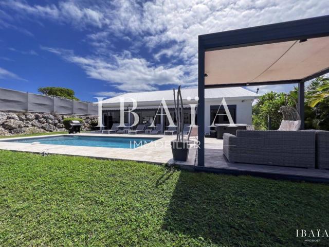 EXCLUSIVITÉ IBAÏA: POINTE DES CHÂTEAUX VILLA 4 CHAMBRES AVEC P