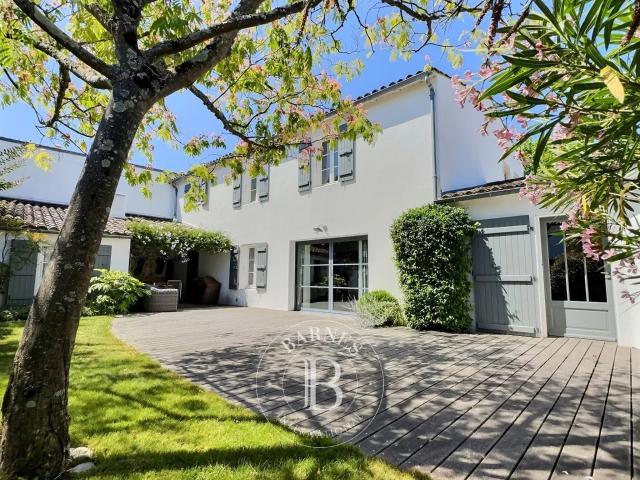EXCLUSIVITÉ Maiso à vendre proche centre village La Flotte en Ré