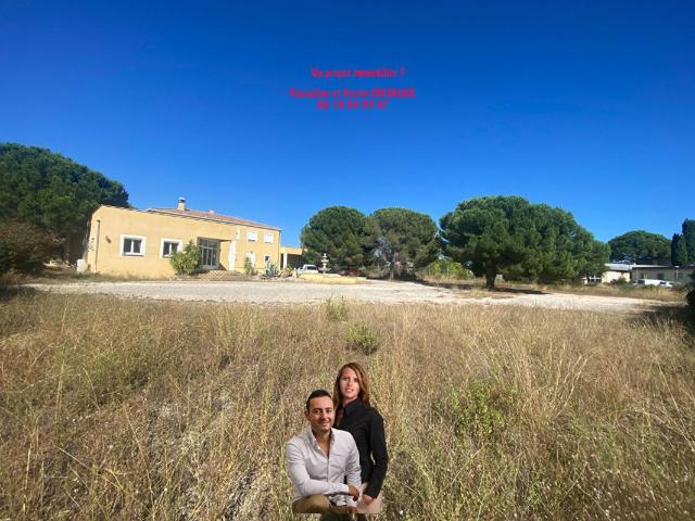 EXCLUSIVITE ISTRES MURS COMMERCIAUX LIBRES avec LOGEMENT + TERRAIN CONSTRUCTIBLE, 625 m²