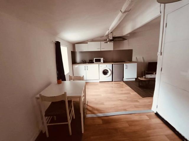 Exclusivité Laborie Immobilier Beziers T2 Meublé louer 450EUR